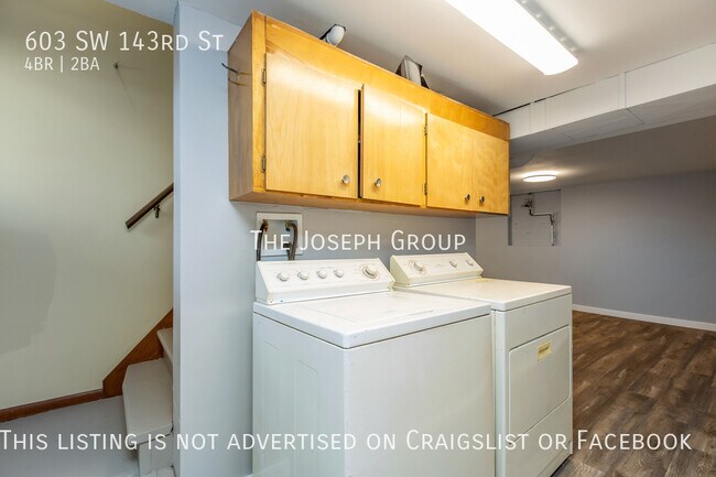 Building Photo - 603 SW 143rd St