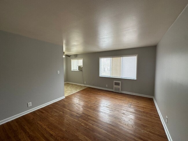 Building Photo - Live in Style at Bellagio East Living I: C...