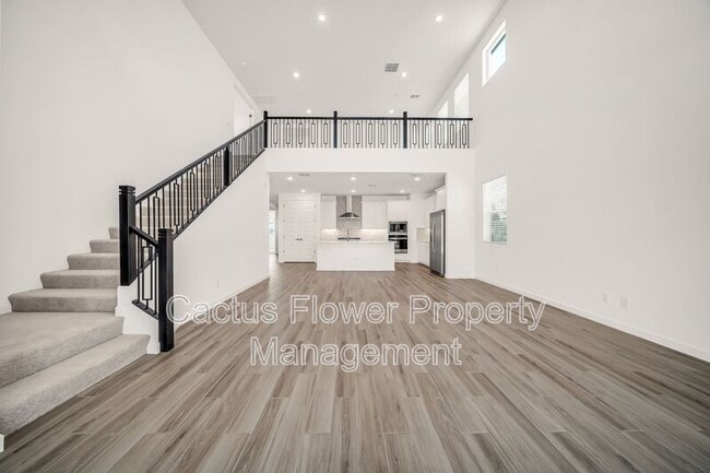 Building Photo - 6946 W Buckhorn Trail