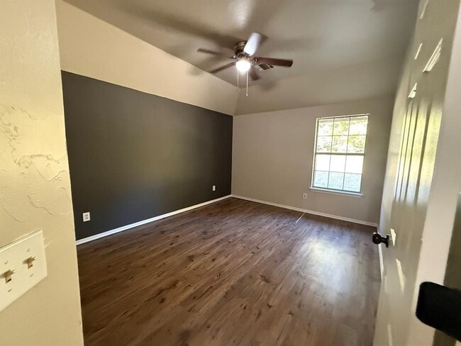 Building Photo - 3611 NW 51st St