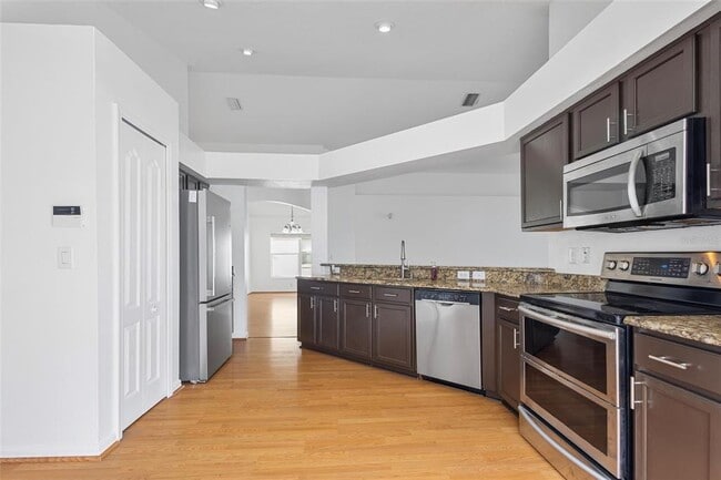 Building Photo - 10462 Lucaya Dr