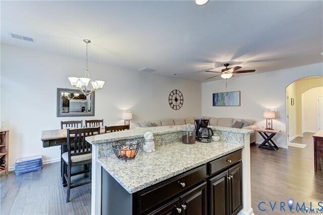 Building Photo - 8942 Ringview Dr