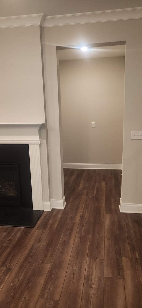 Building Photo - 4560 Mikajack Dr SE