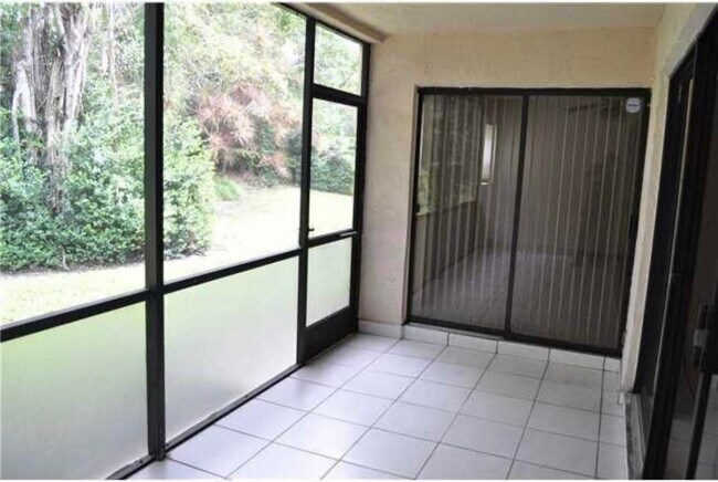 Building Photo - 4409 NW 22nd Rd