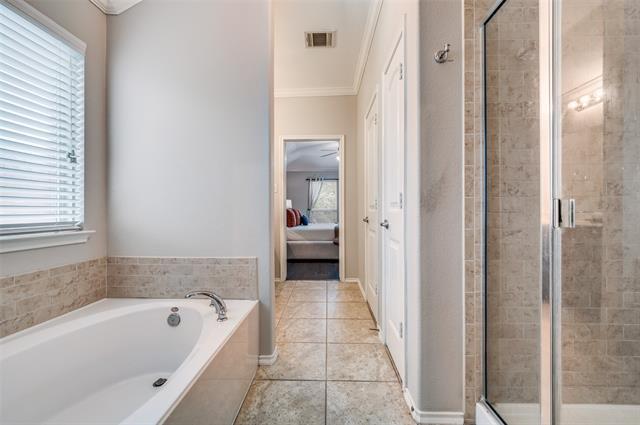 Building Photo - 960 English Ivy Dr