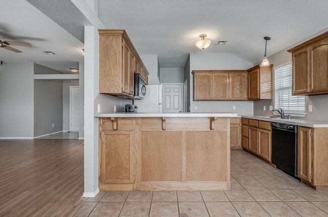 Building Photo - 1717 Briarcreek