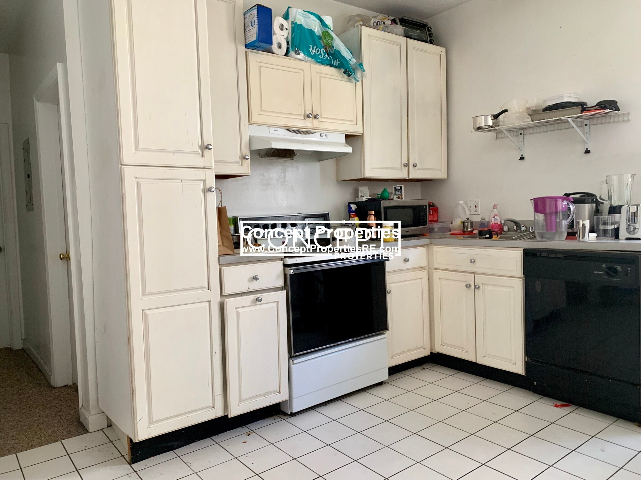 Building Photo - 26 Haskell St