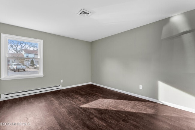 Building Photo - 110 Lexington Blvd