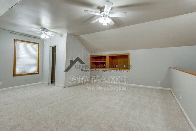 Building Photo - 2214 Falcon Creek Dr