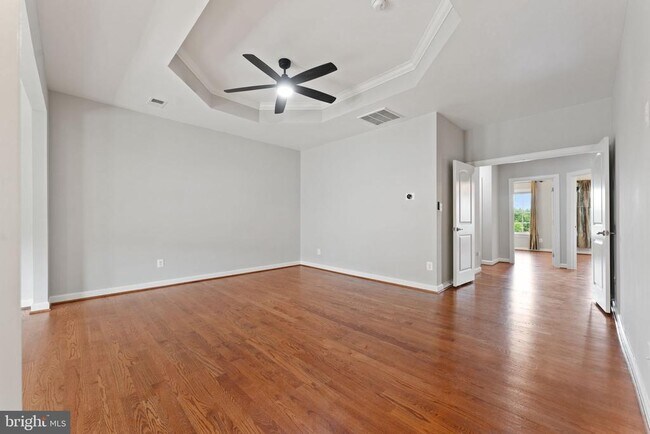 Building Photo - 42524 Rowderbury Square