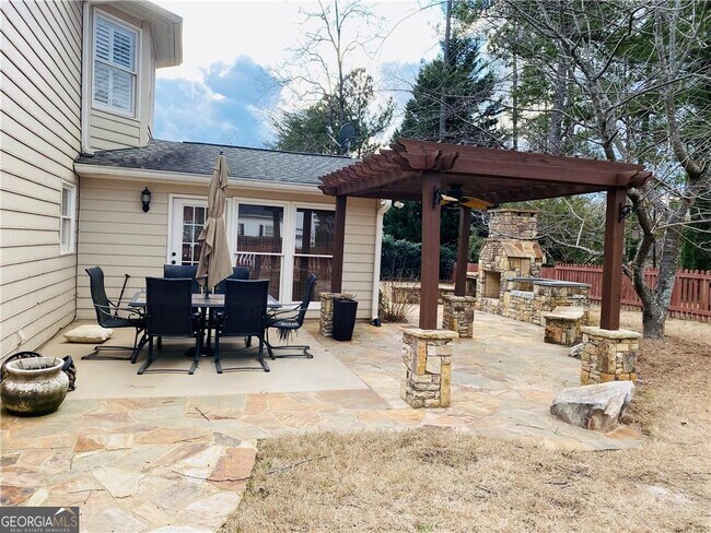 Building Photo - 1602 Chadwick Ridge Dr NW