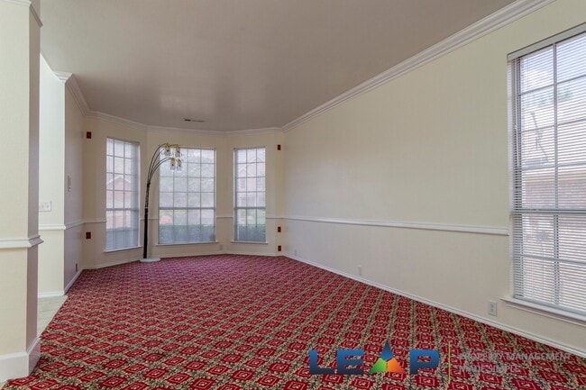 Building Photo - Beautiful home in Hurst-Euless-Bedford ISD
