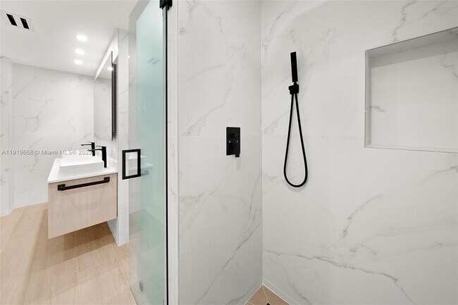 Building Photo - 7291 SW 129th St