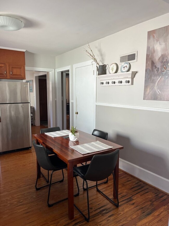 Building Photo - Mature Neighborhood, Modern Conveniences