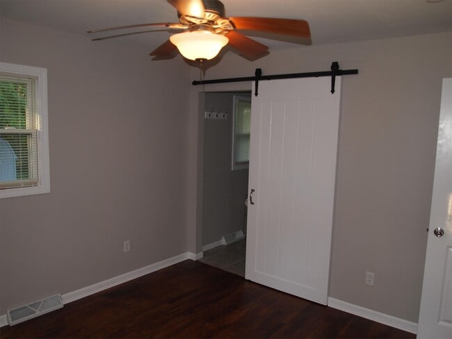 Building Photo - 10600 Church Rd