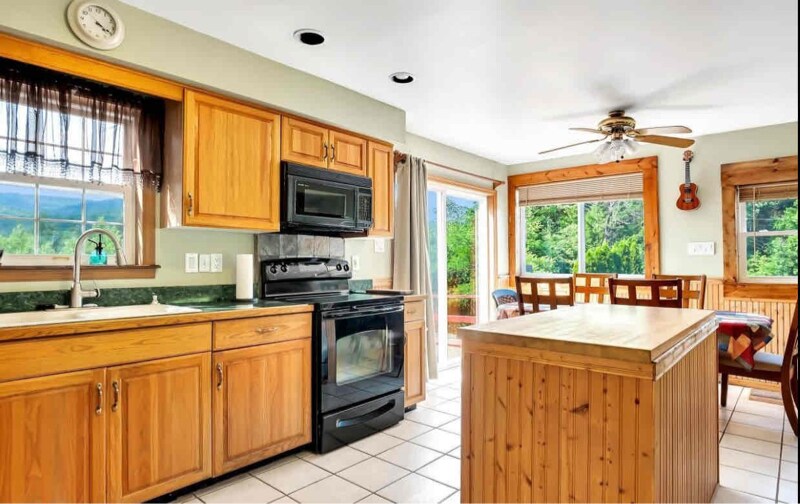 Building Photo - 2101 State Hwy 9N