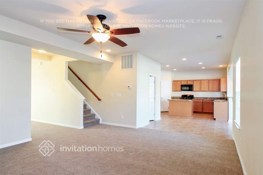 Building Photo - 10885 Tailwater St