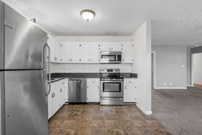 Building Photo - Oak Grove Cutie for Rent!