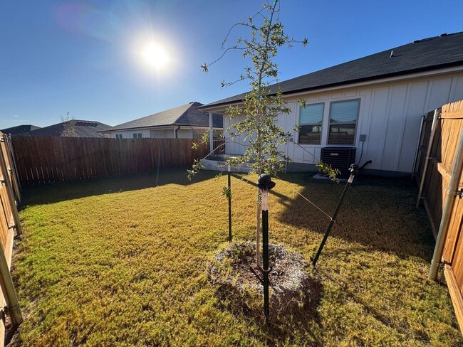 Building Photo - 5106 Rose Petal Ct