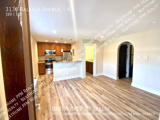 Building Photo - 3130 Raleigh Ave