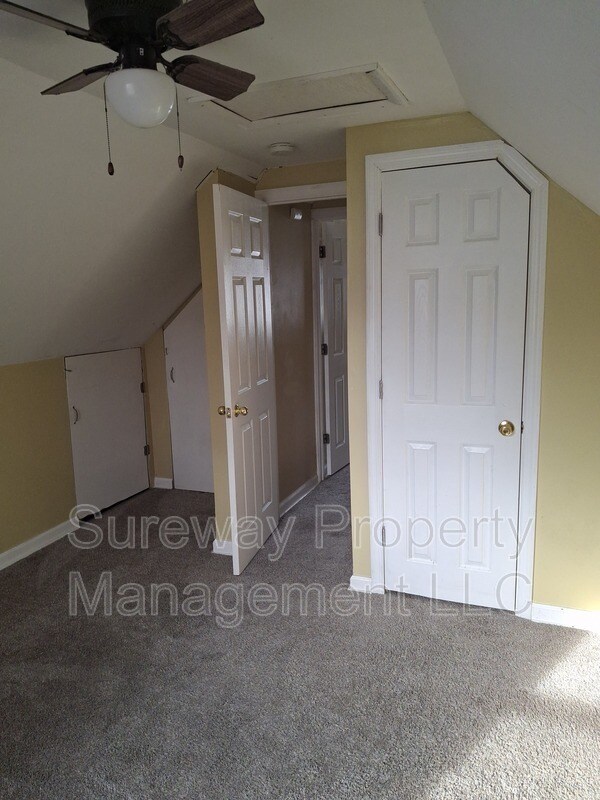 Building Photo - 953 Terrace Blvd