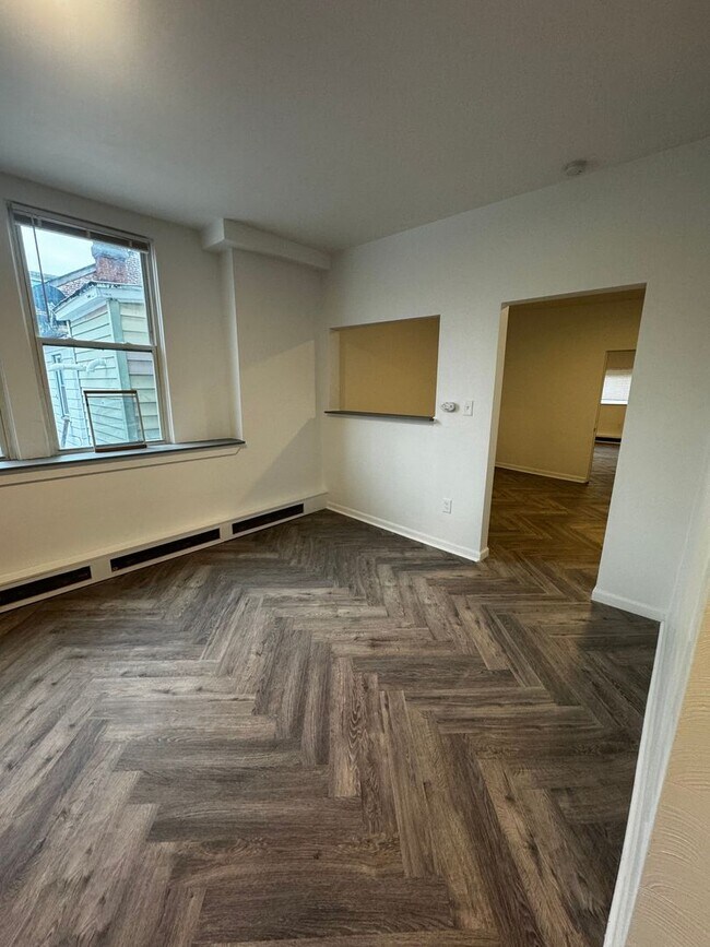 Building Photo - 4711 Liberty Ave