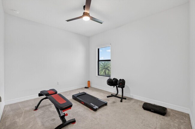 Building Photo - 4651 Pinehurst Trl E