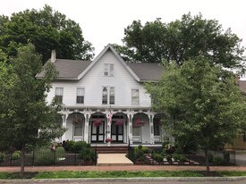 Building Photo - 220 Stockton St