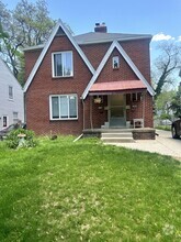 Building Photo - 2734 Gunckel Blvd