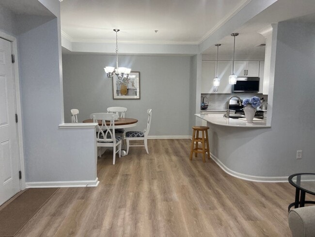 Building Photo - Beautifully Updated 3-Bedroom in Bridgepointe