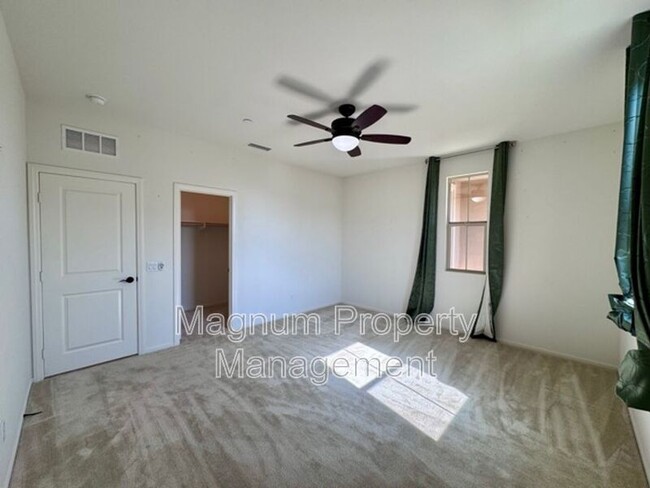 Building Photo - 34913 Limecrest Pl