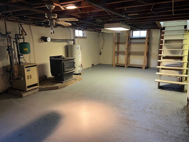 Building Photo - Quakertown Cape in Private Setting