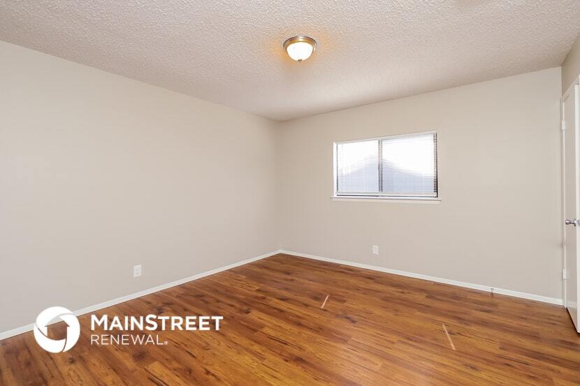 Building Photo - 6846 Columbia Ridge Dr