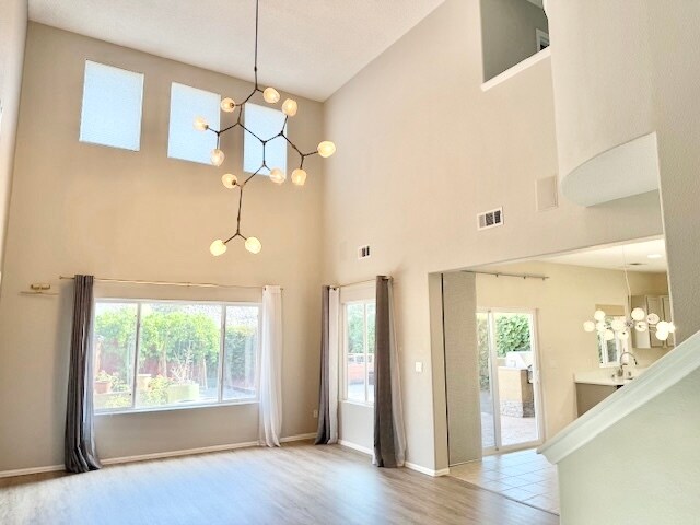 Building Photo - 3603 Colina Serena Pl NE