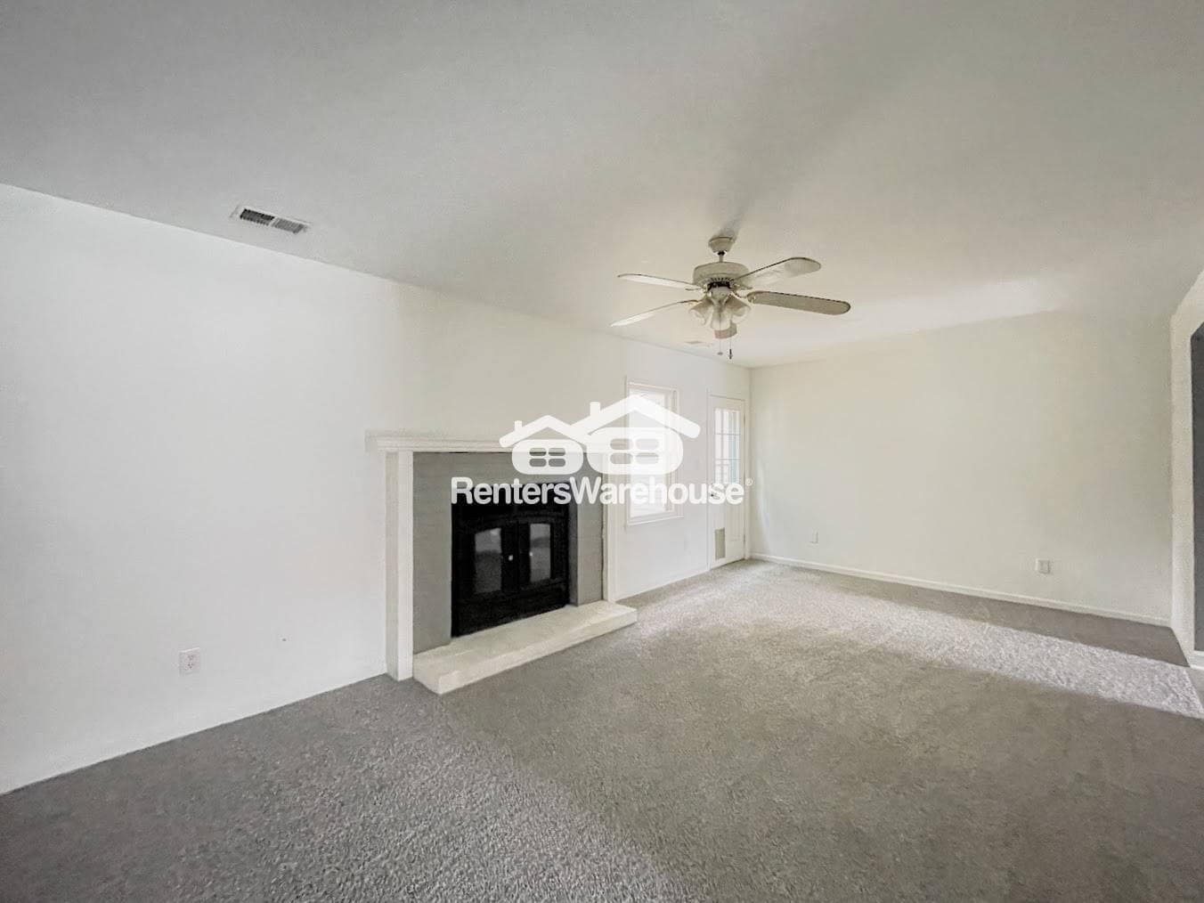 Building Photo - 121 Charles Parish Dr