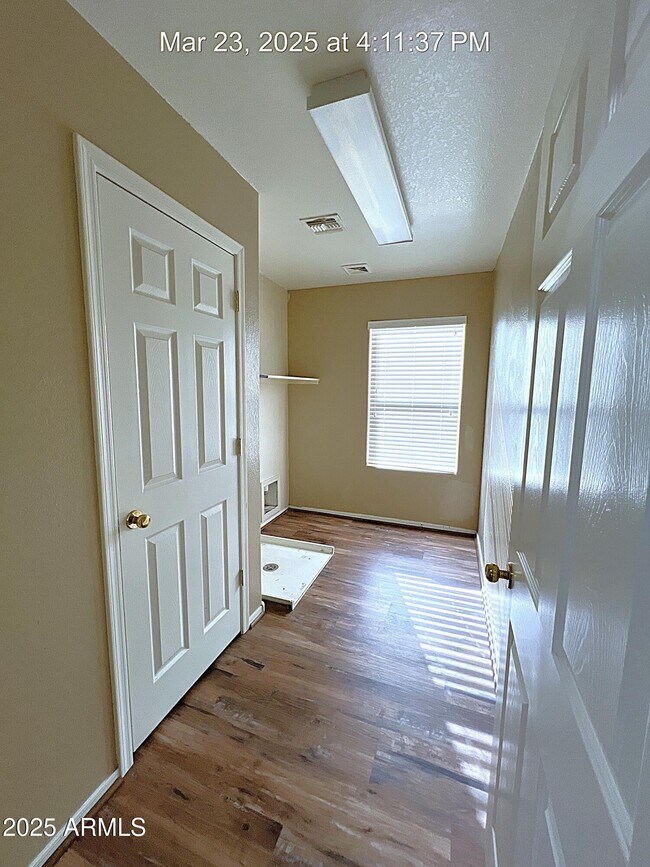Building Photo - 21183 E Avenida Del Valle
