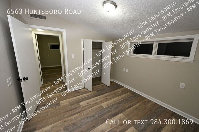 Building Photo - 6563 Huntsboro Rd