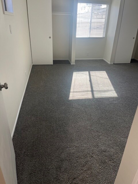 Building Photo - 53 Suffolk Ave