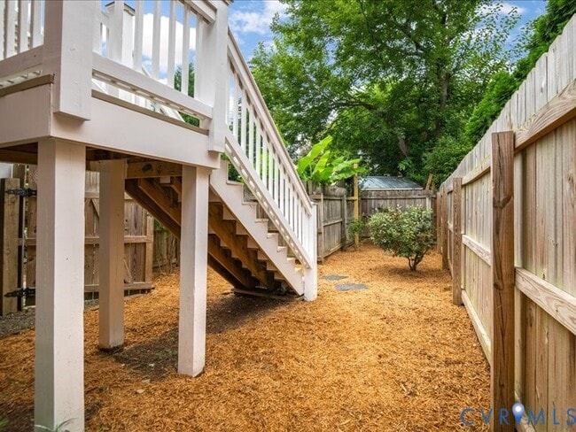 Building Photo - 4416 Bromley Ln