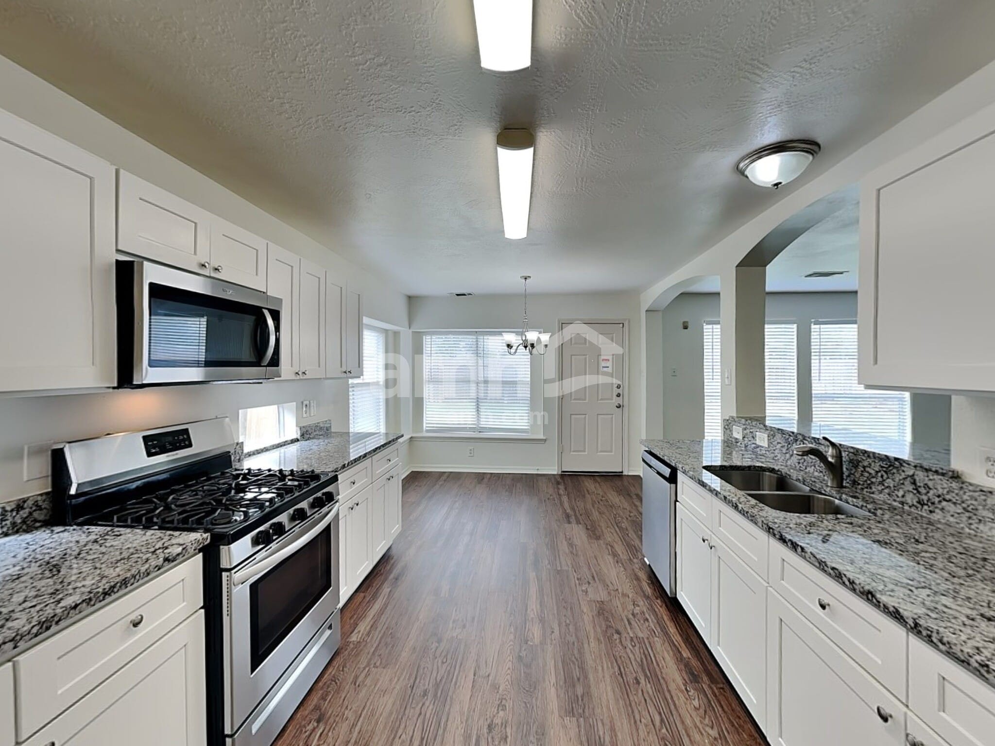 Building Photo - 6027 Coventry Falls