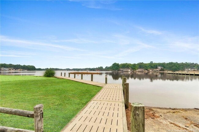 Building Photo - 132 Cedar Ln