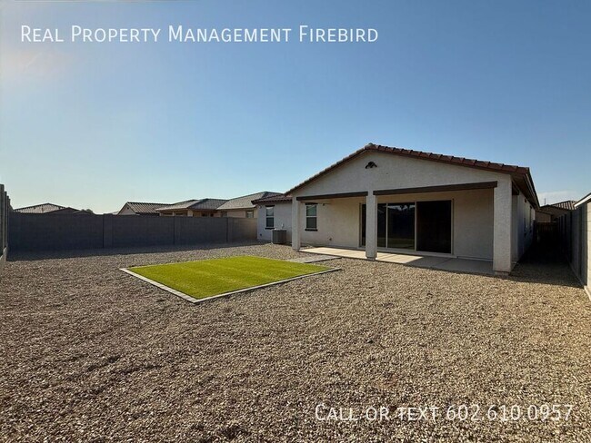 Building Photo - 3037 W la Mirada Dr