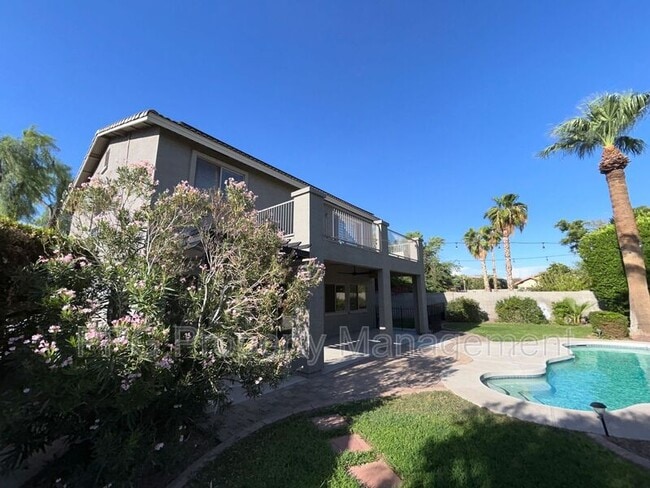 Building Photo - 4121 N Dania Ct