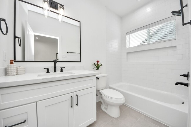 Building Photo - 7727 Hammerly Blvd