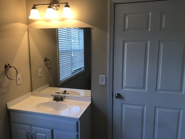 Building Photo - 5015 Sunbrook Dr NW