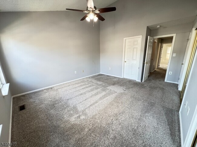 Building Photo - 45 de Leon Cir