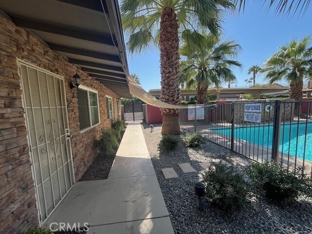 Building Photo - 74402 Abronia Trail