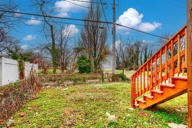 Building Photo - 2535 Shirley Ave