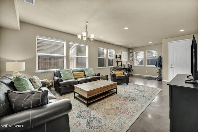 Building Photo - 3680 Coastal St