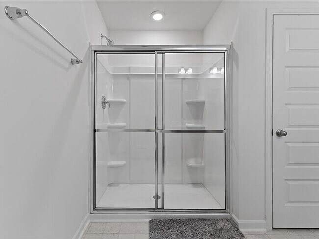 Building Photo - Build Equity While Leasing - Lease and Own...